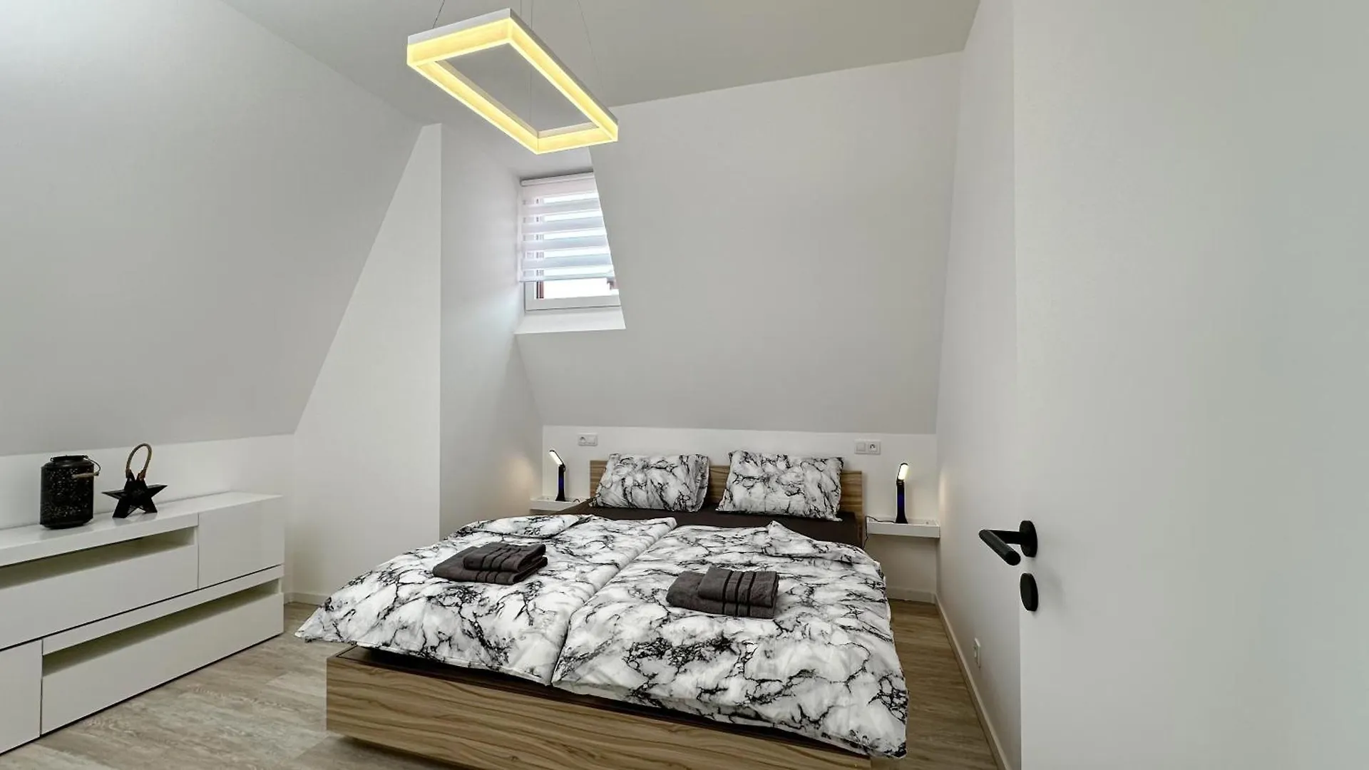 Villa Leopold - Apartmanovy Dum Karlovy Vary 0*,