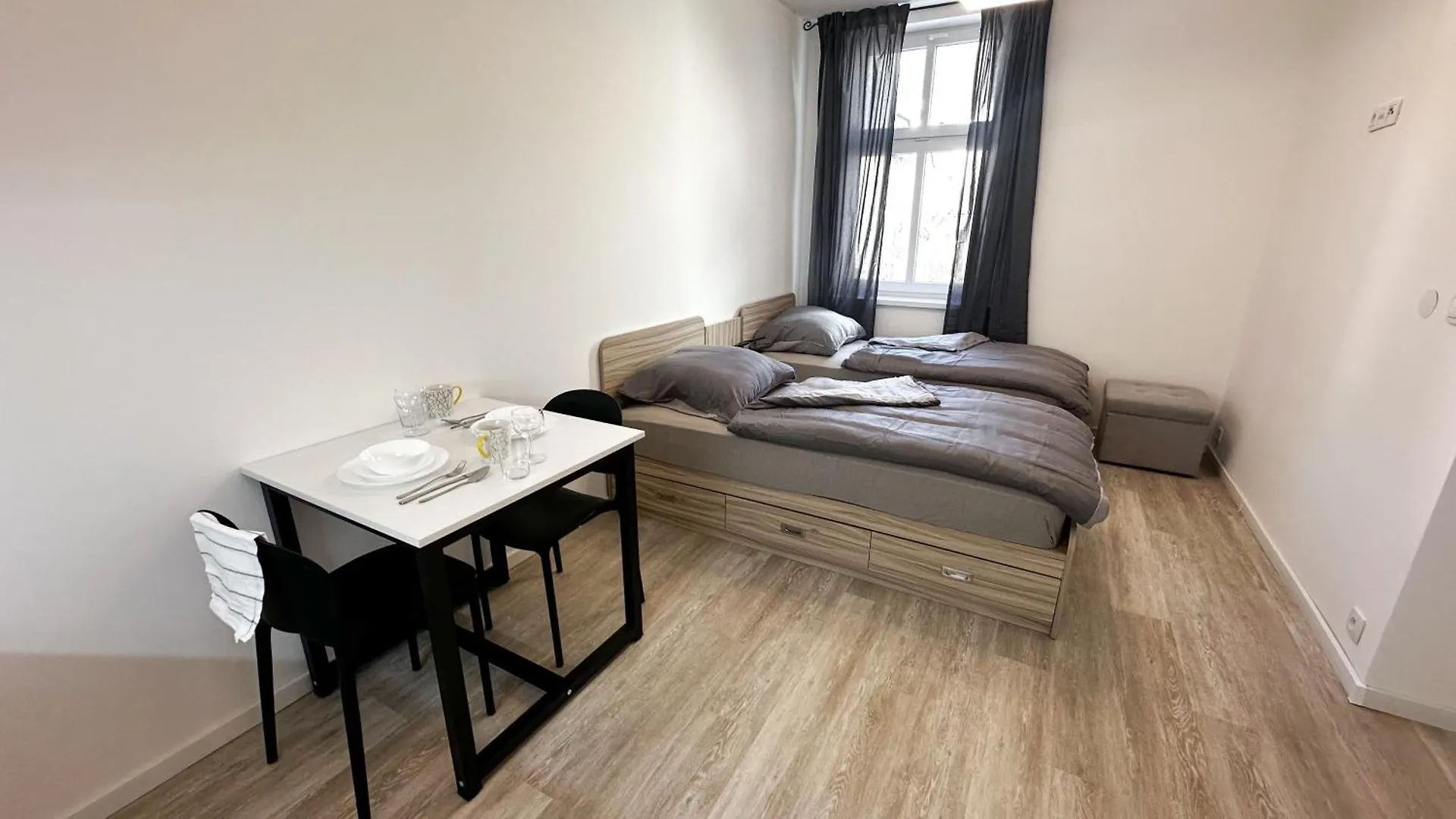 Aparthotel Villa Leopold - Apartmanovy Dum Karlovy Vary