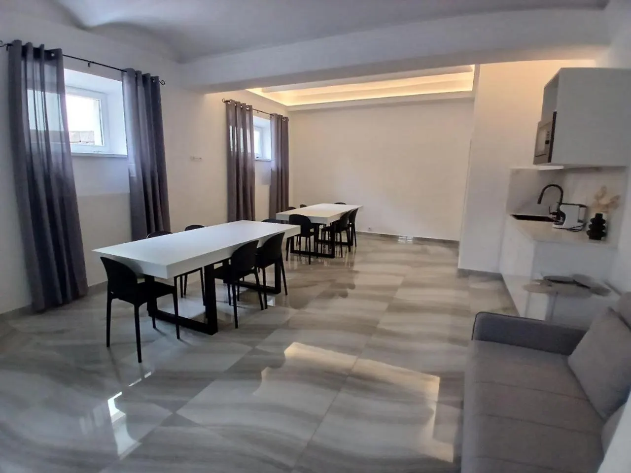 Aparthotel Villa Leopold - Apartmanovy Dum Karlovy Vary
