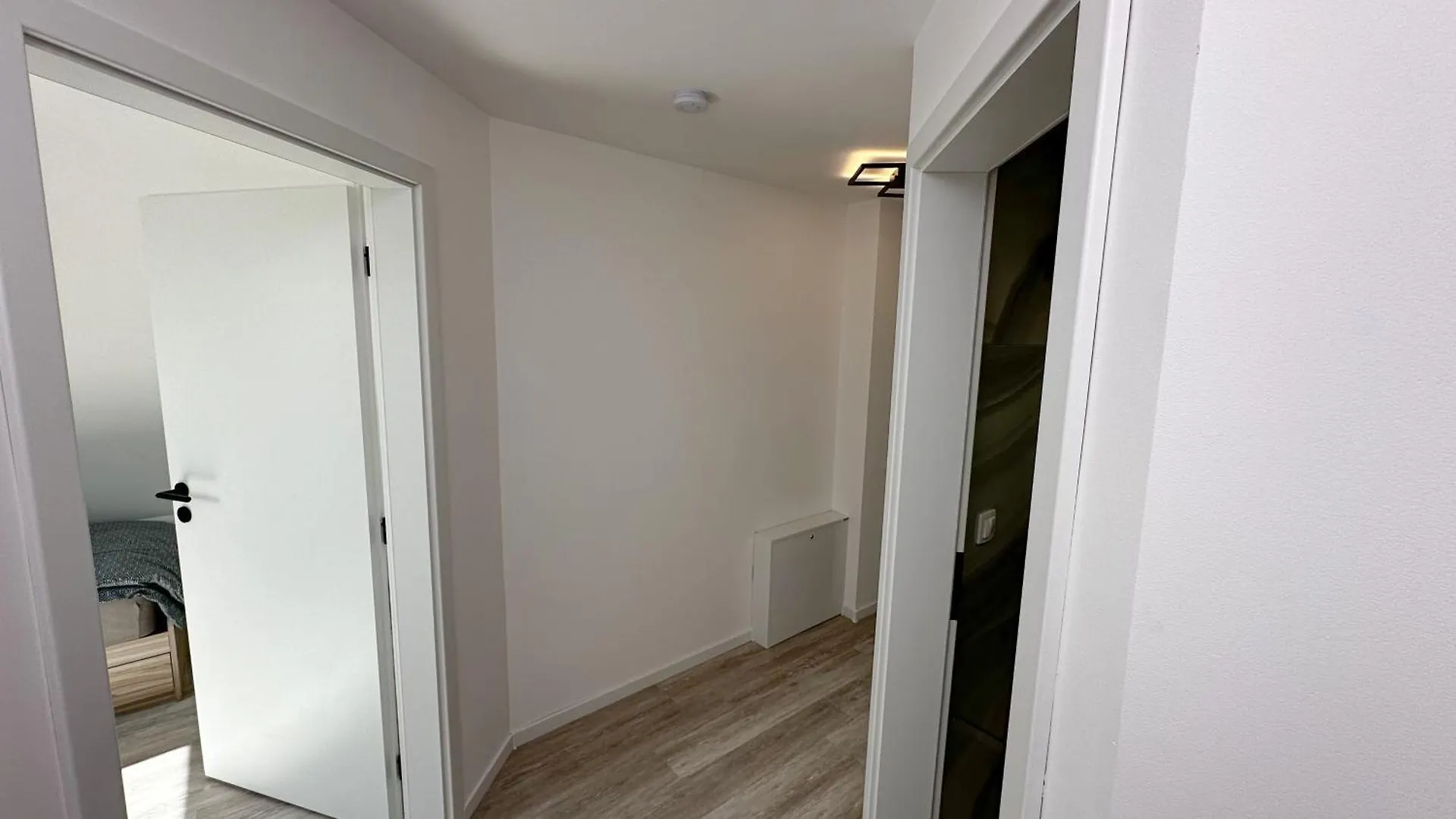 Апарт-отель Villa Leopold - Apartmanovy Dum Карловы Вары