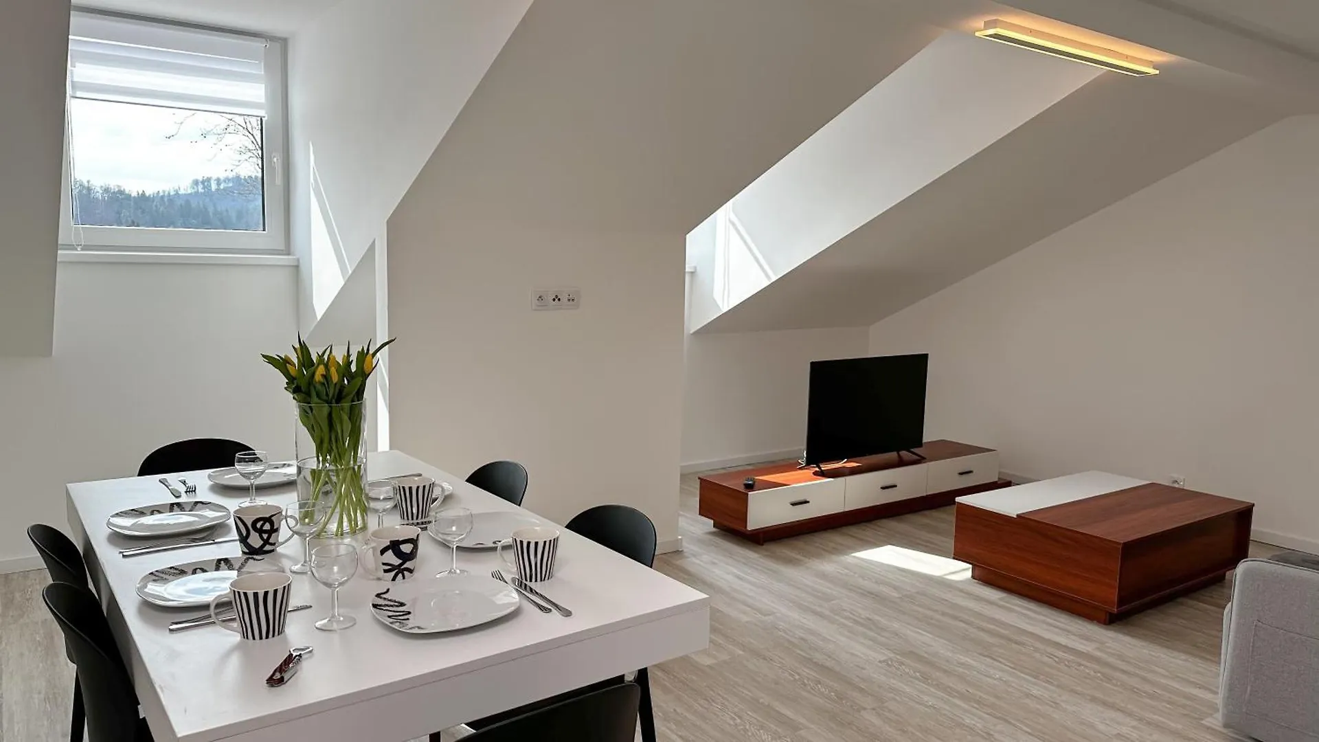 Villa Leopold - Apartmanovy Dum Карловы Вары 0*,  Чехия