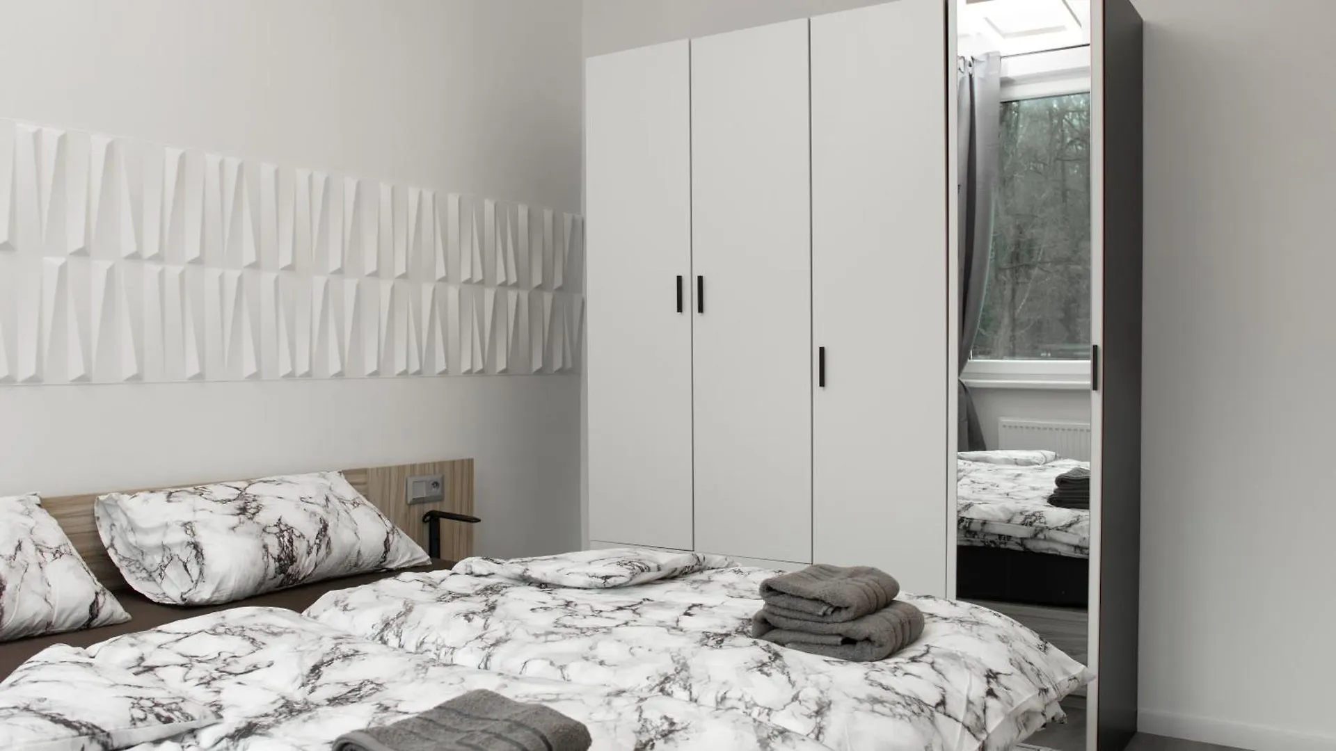 Villa Leopold - Apartmanovy Dum Карловы Вары Чехия